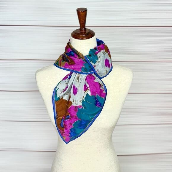 Albert Nipon for XIIX KARAT Silk Square Scarf Blue Magenta Tan Floral Vintage - Picture 6 of 9